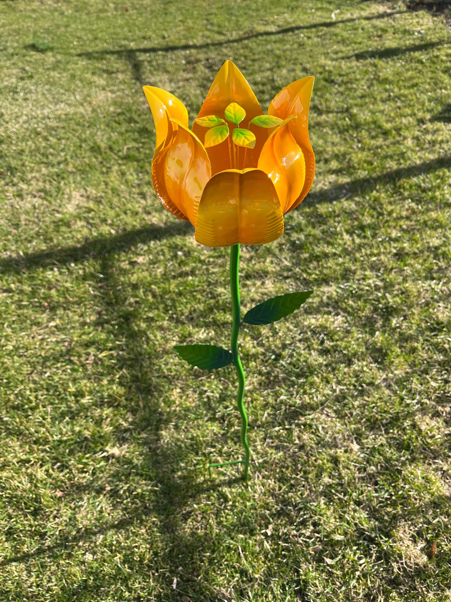 Metal tulip stake