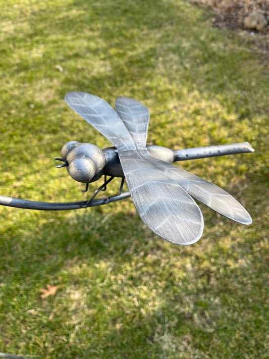 Dragonfly garden balancer