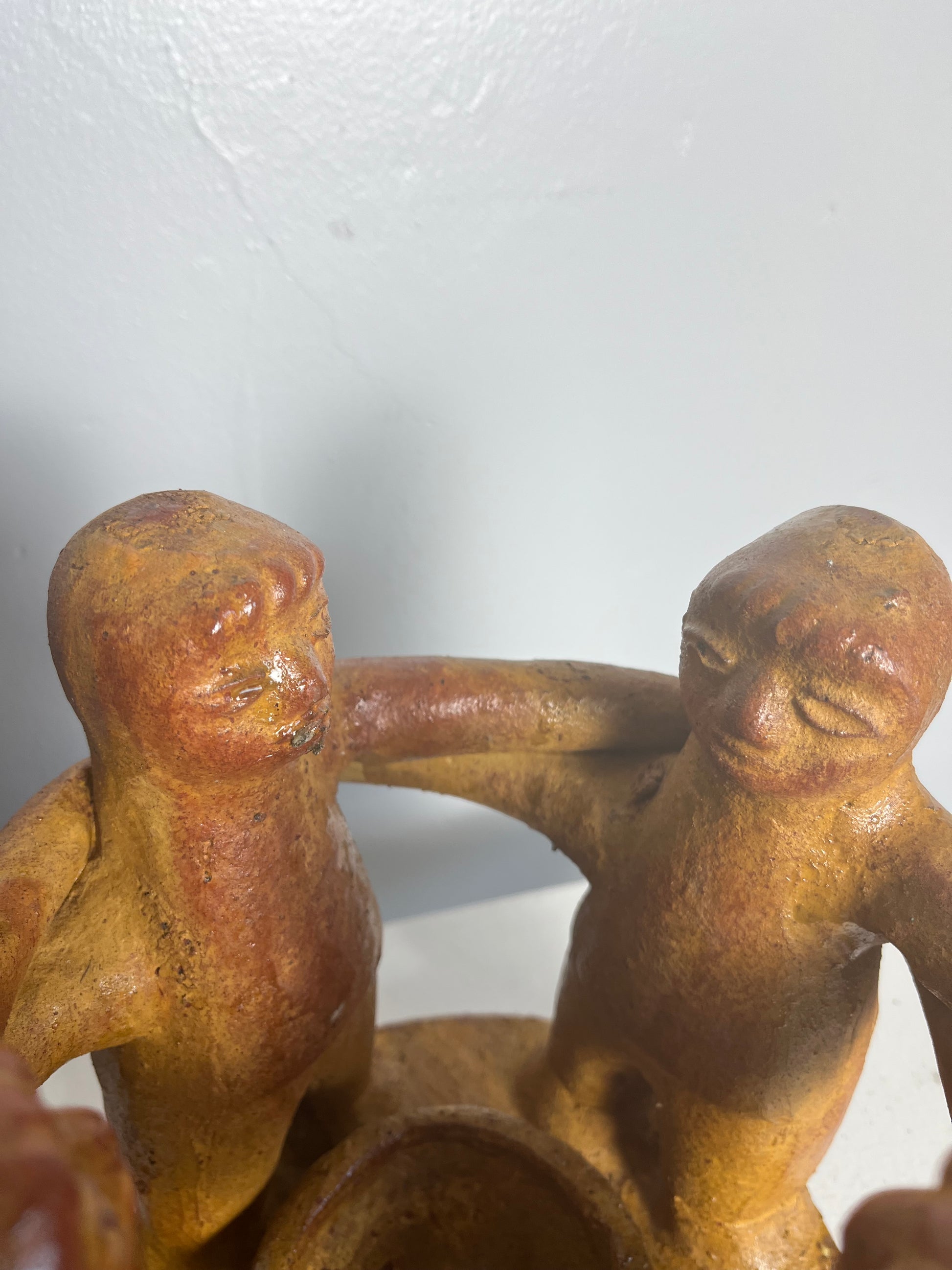 circle of friends Mexican pottery