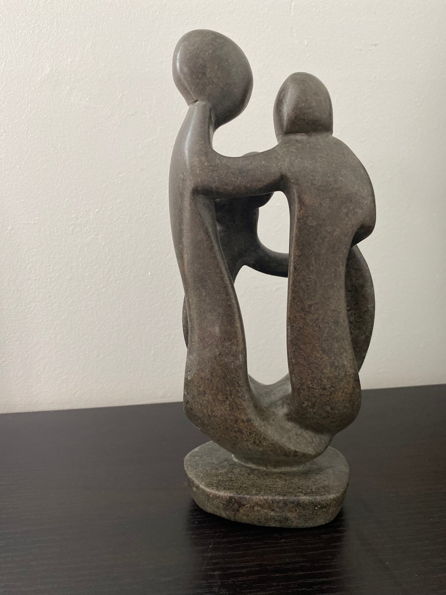 Stone sculpture from Zimbabwe of a family of 4