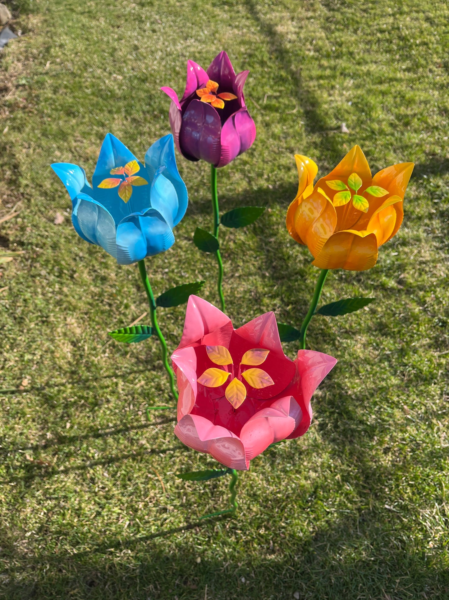 Metal tulip stake
