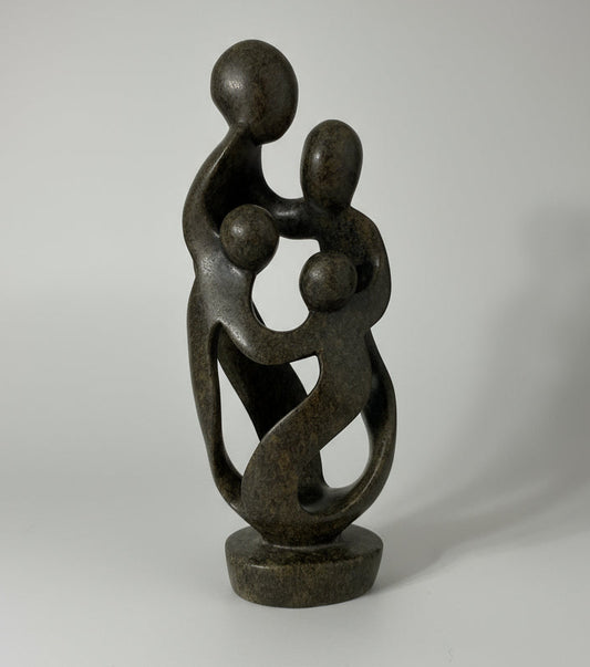 Family of 4 sculpture