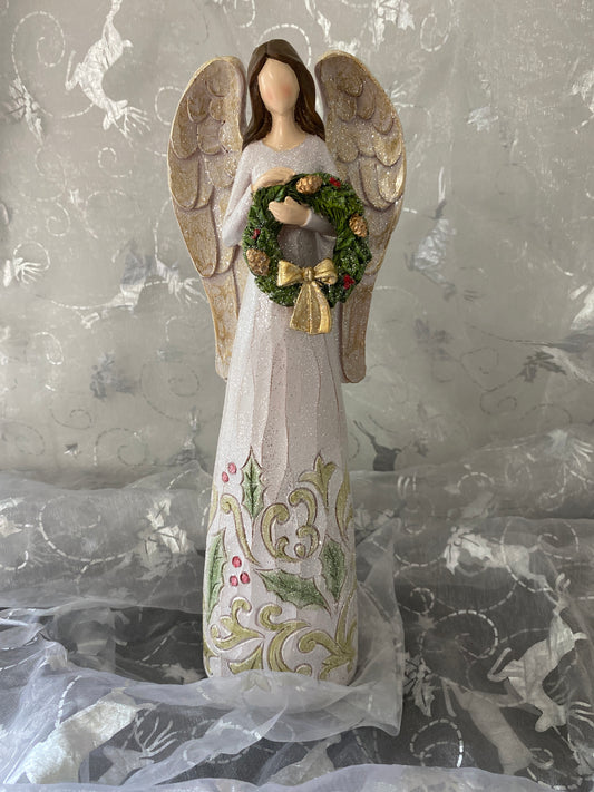 Angel Holding a Wreath Sparkles