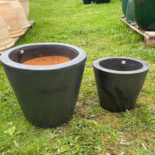 Taper Planter - Gun Metal Black