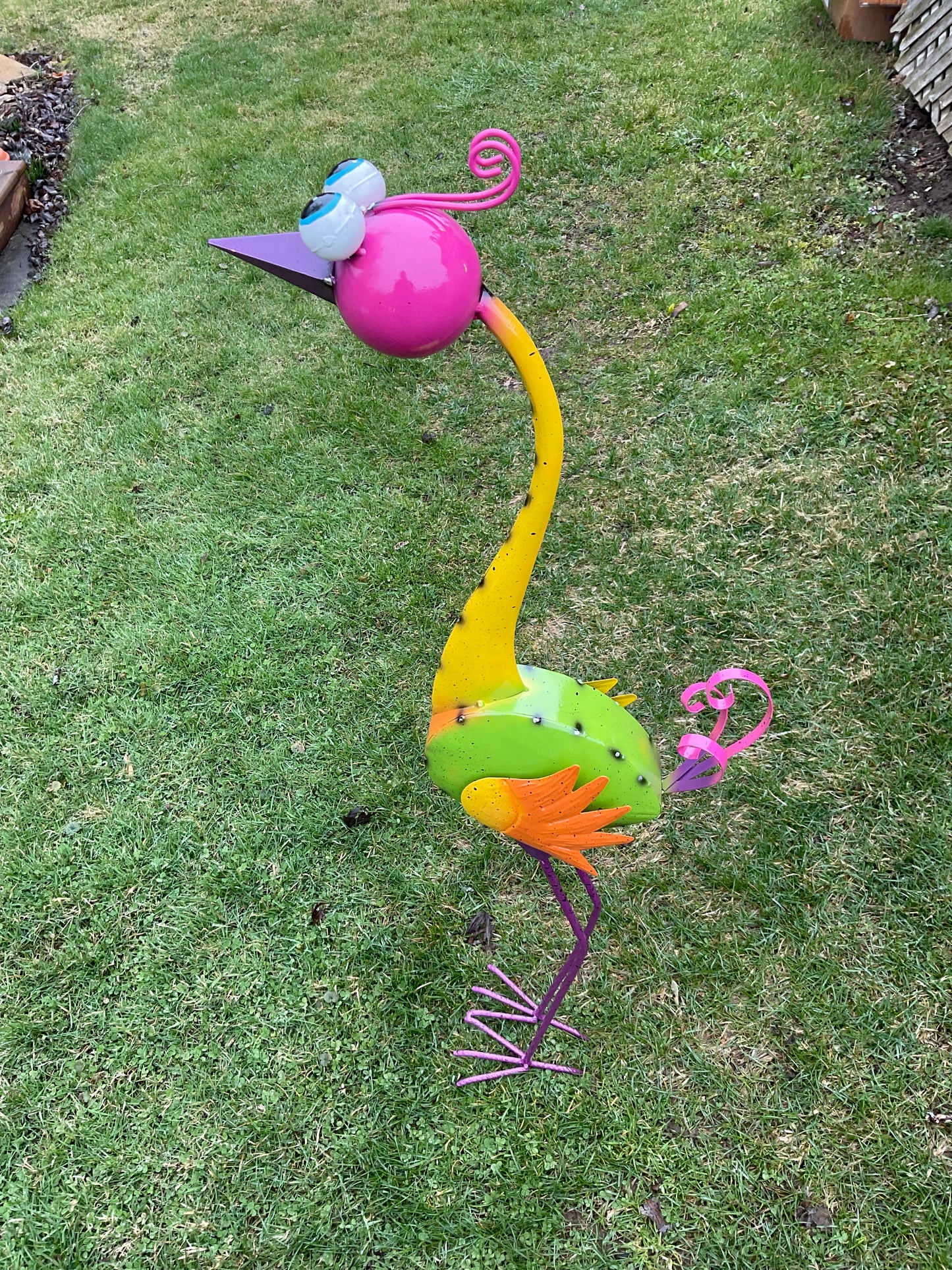 Metal bird garden decor