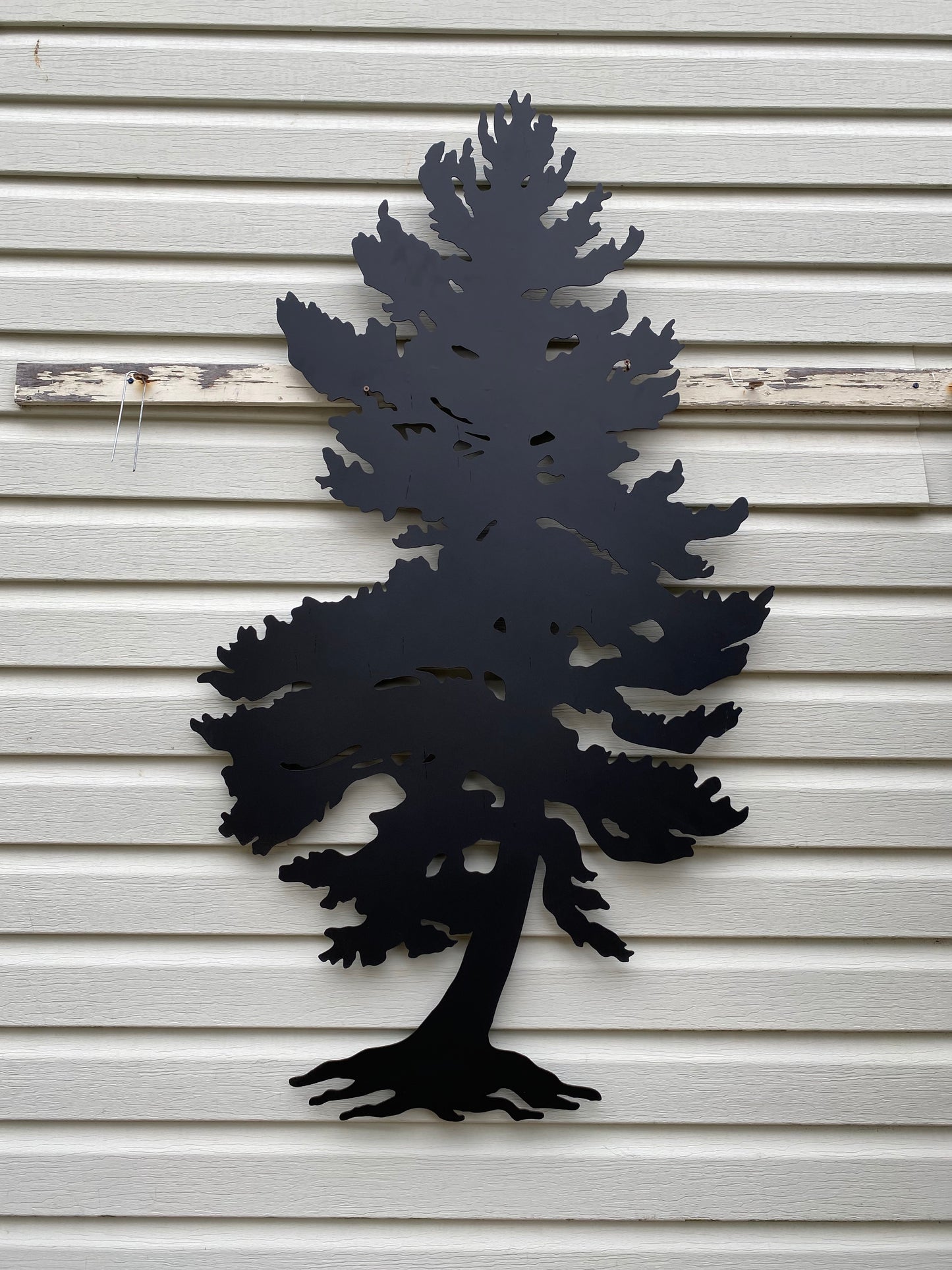 Metal pine tree