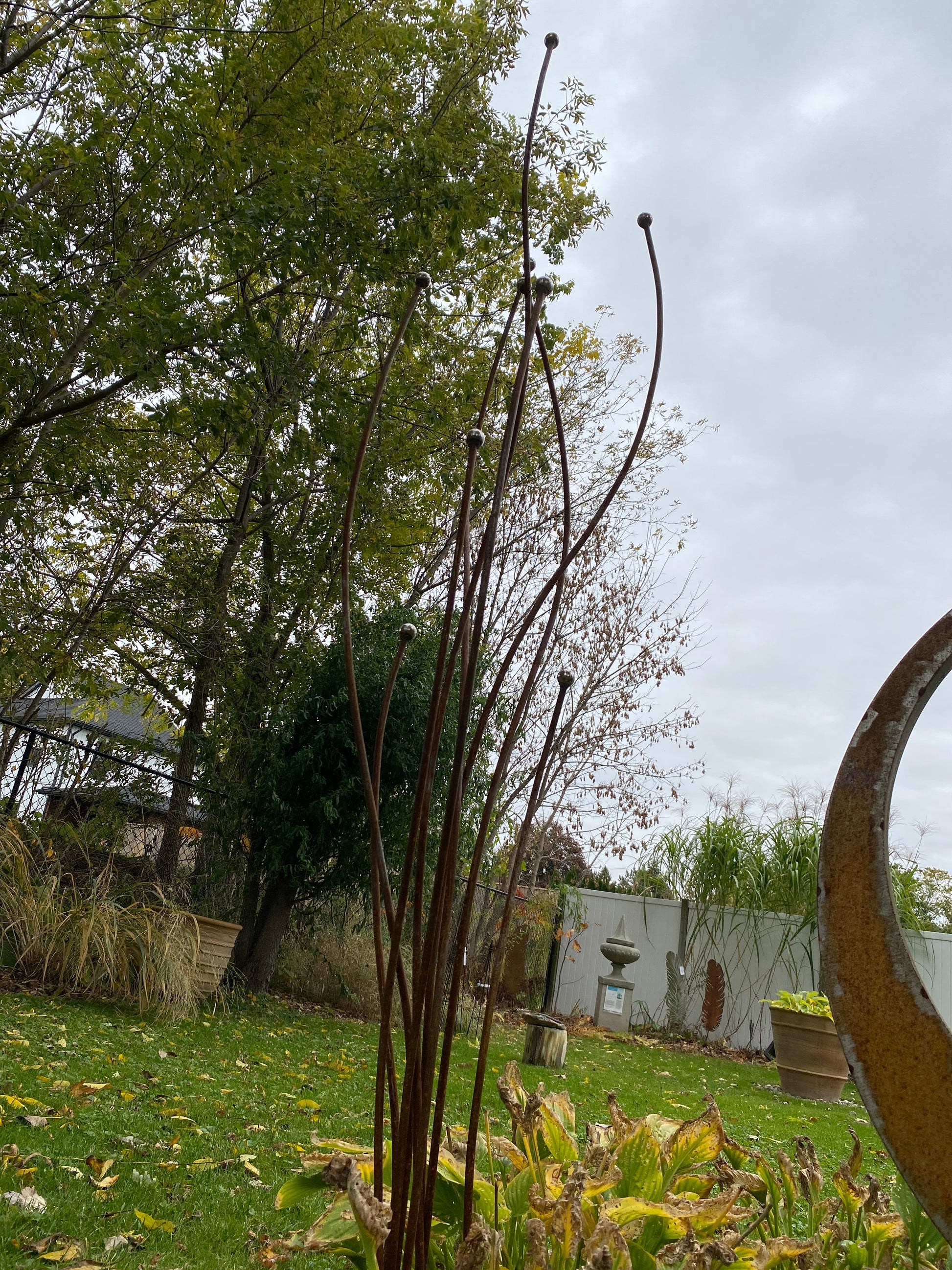 Metal garden sculpture