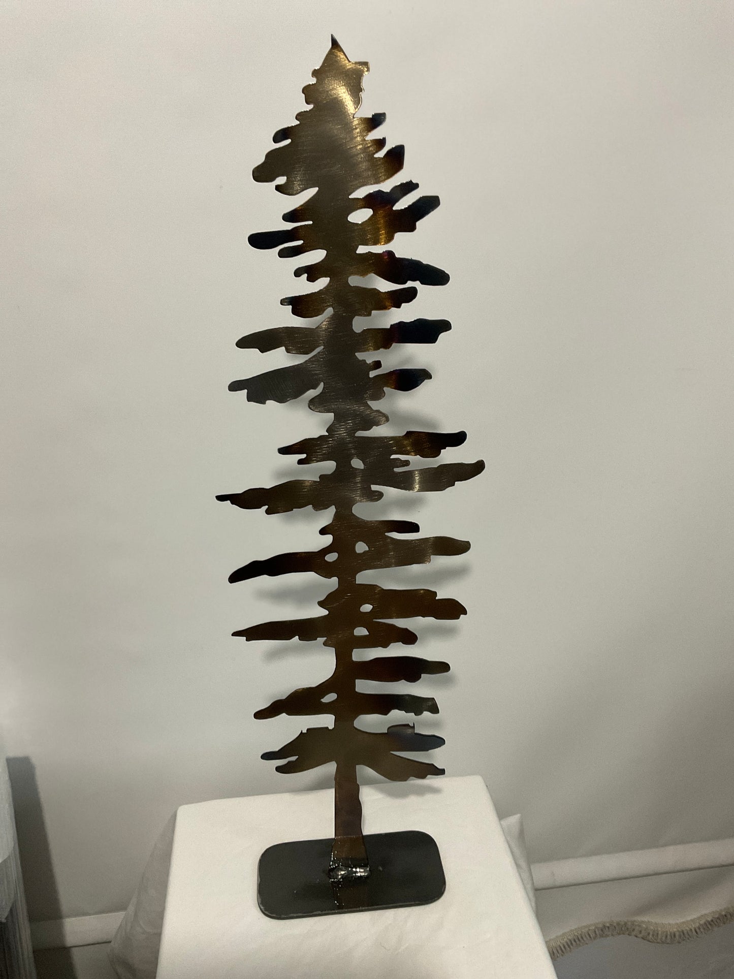 Skinny Tree on Base 24”