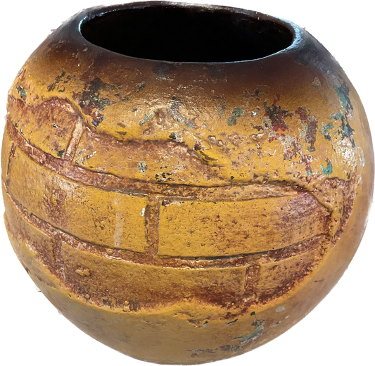 Clay vase made n Mexico