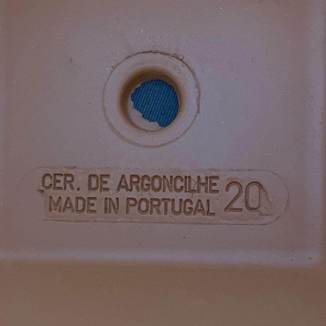Square tapered Portuguese Planter