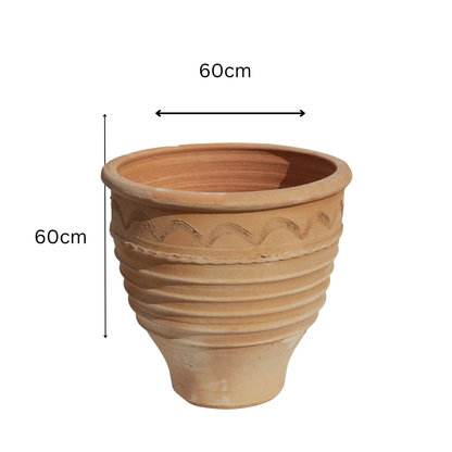 Terracotta pot with dimensions indicated on a white background Heraklis