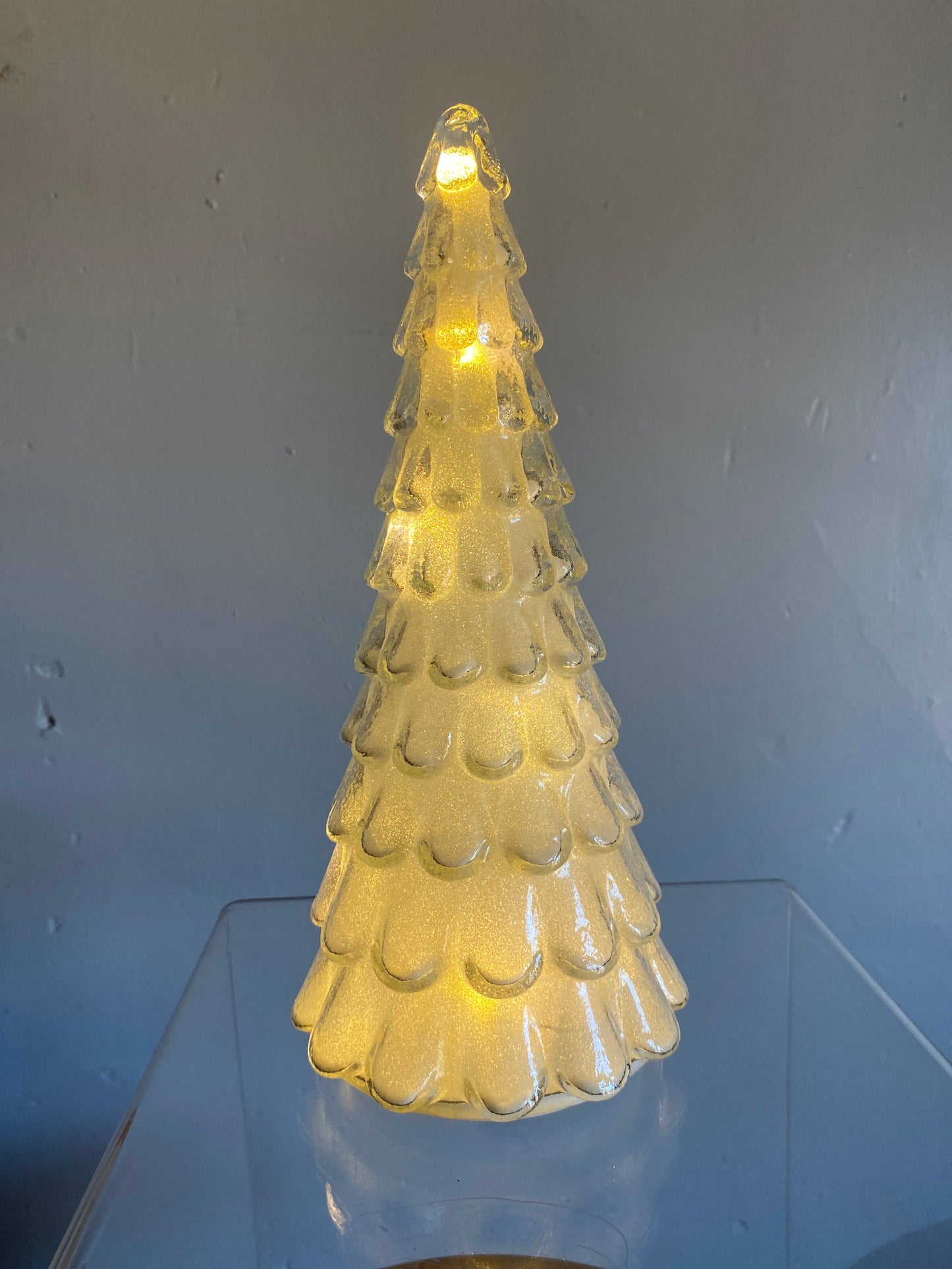 Illuminated Glass Christmas Tree