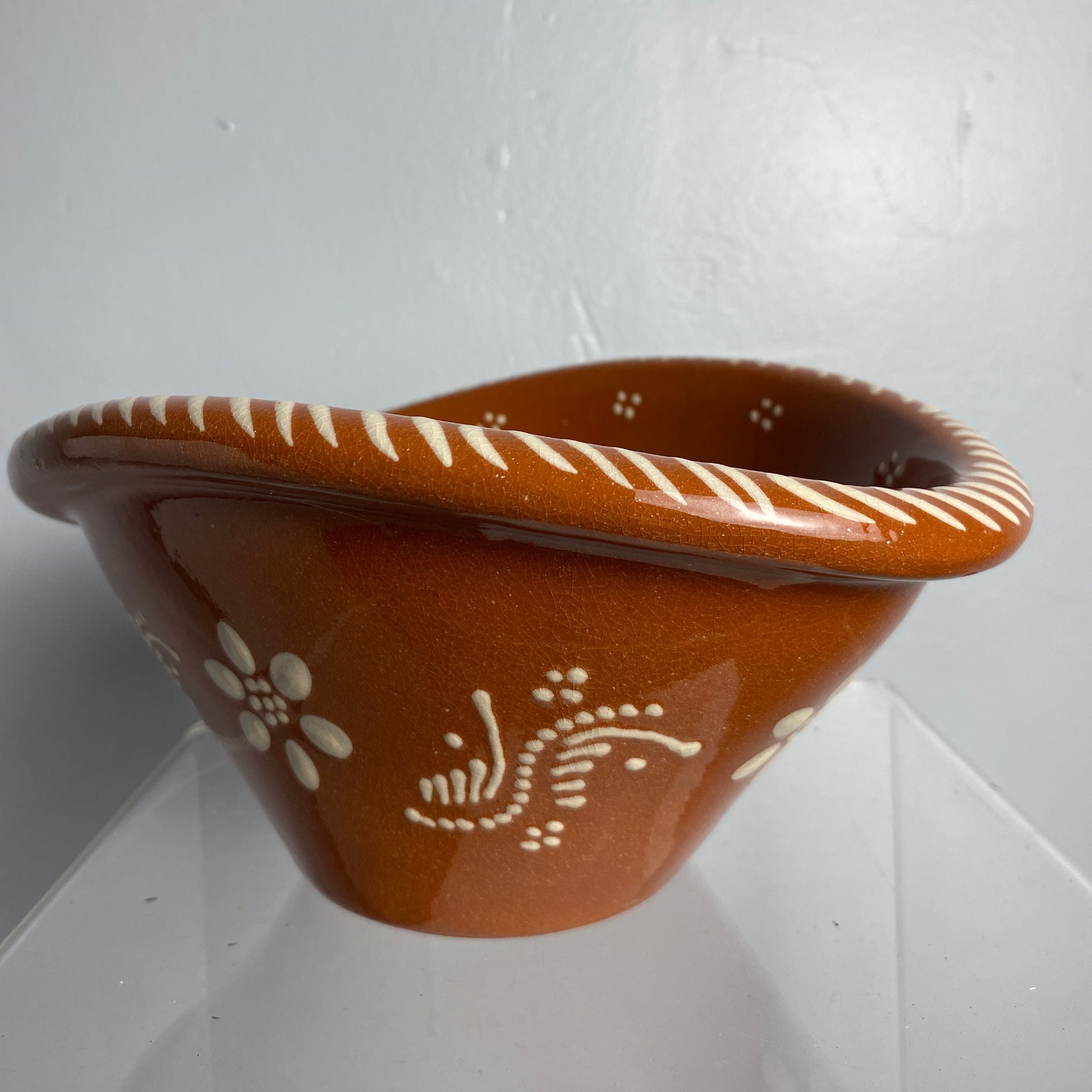 Portuguese Terracotta Torto Dish – Traditional Clay Cookware