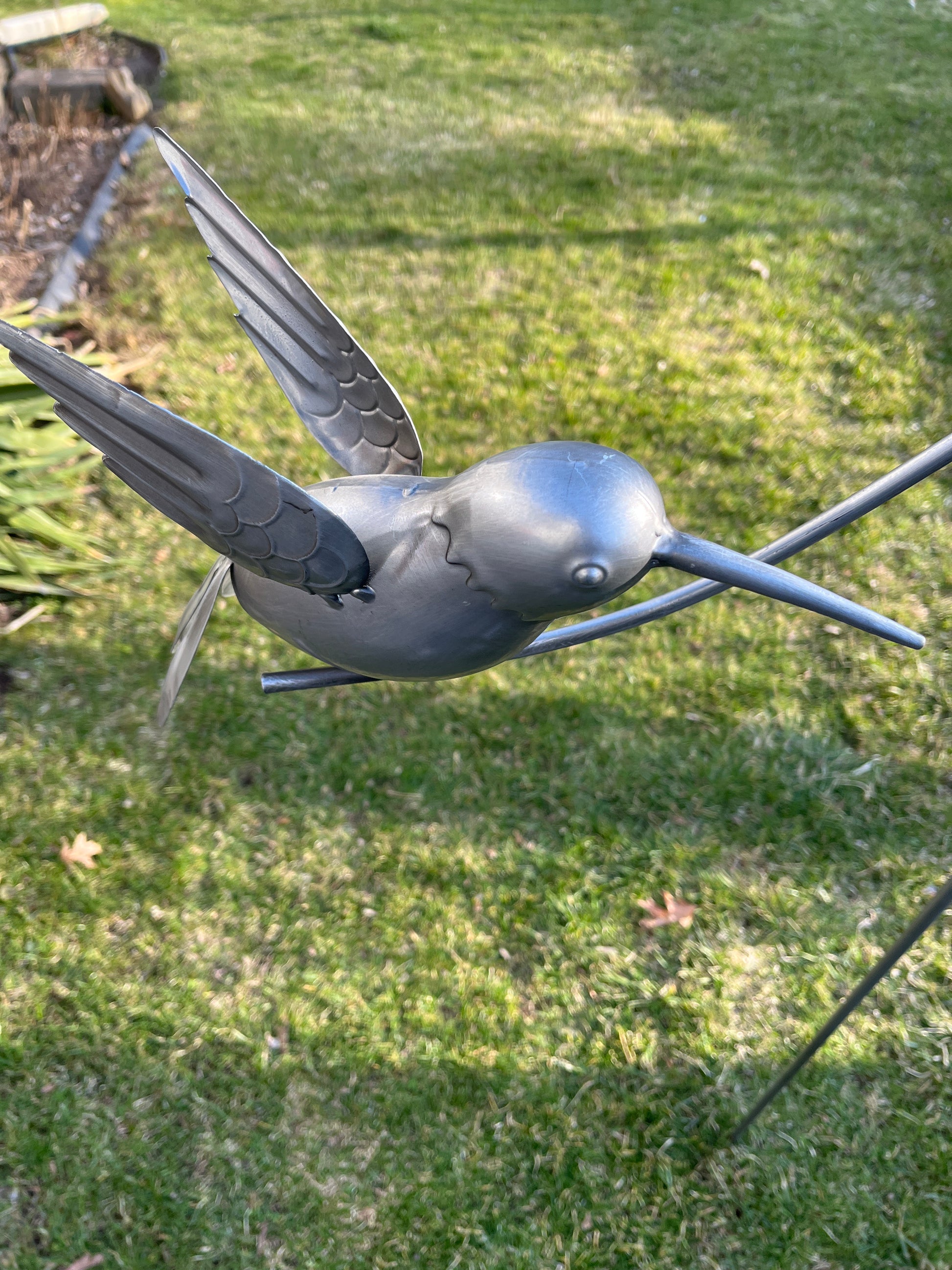 Hummingbird garden balancer