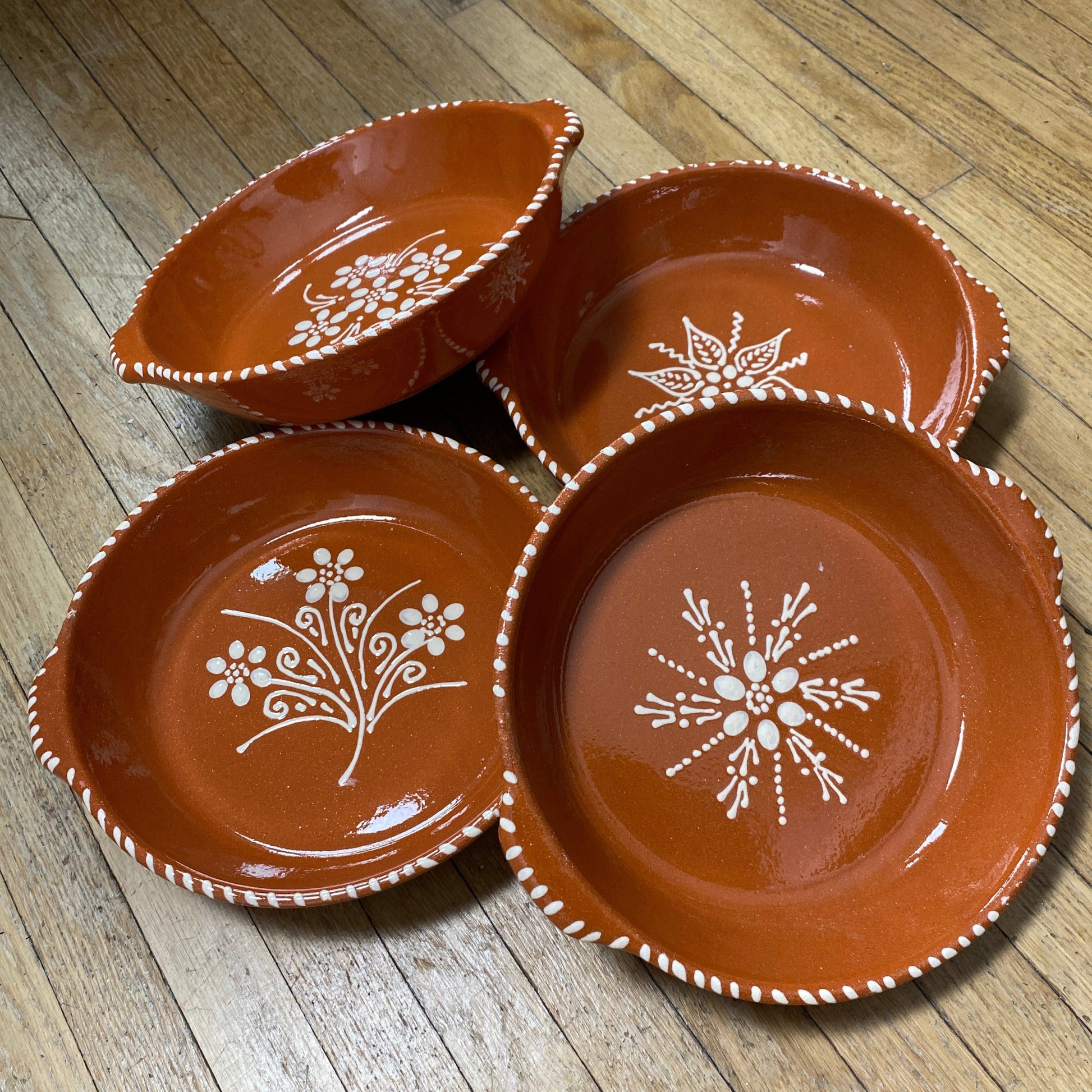Traditional Portuguese Clay Alentejana Bowl – Hand Painted (24cm)