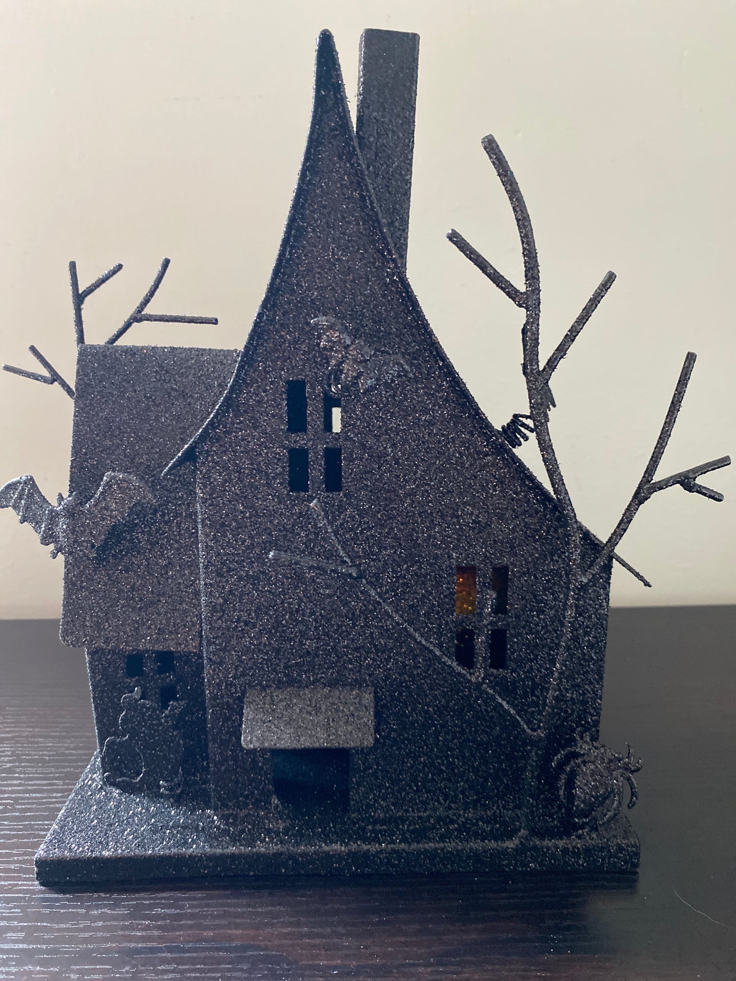Light-Up Haunted House with Black Glitter 2