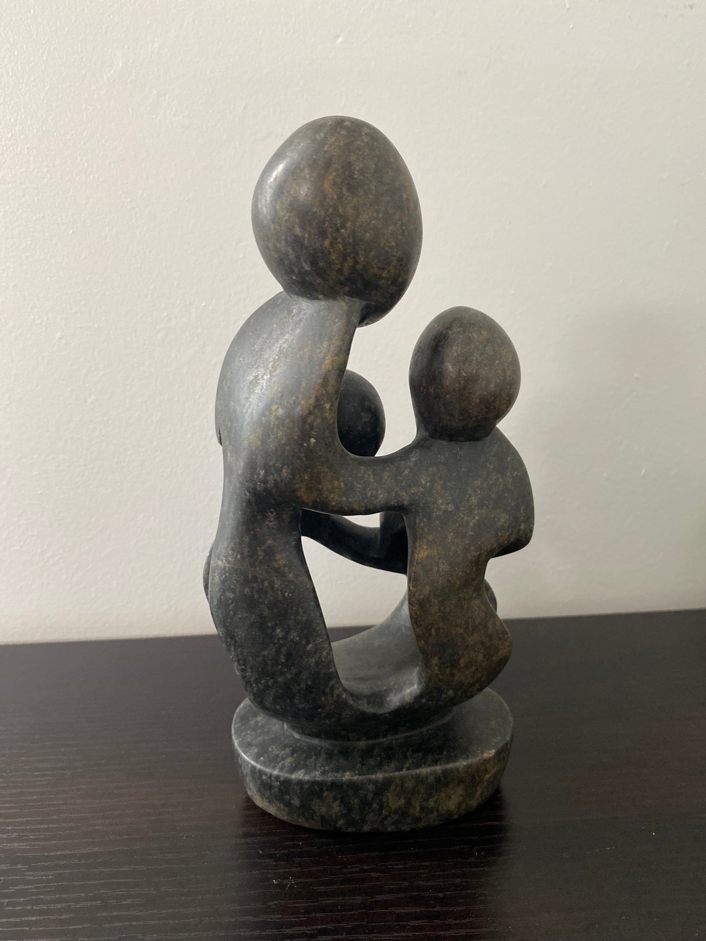 Stone Sculpture-family of 4-ukama-4L