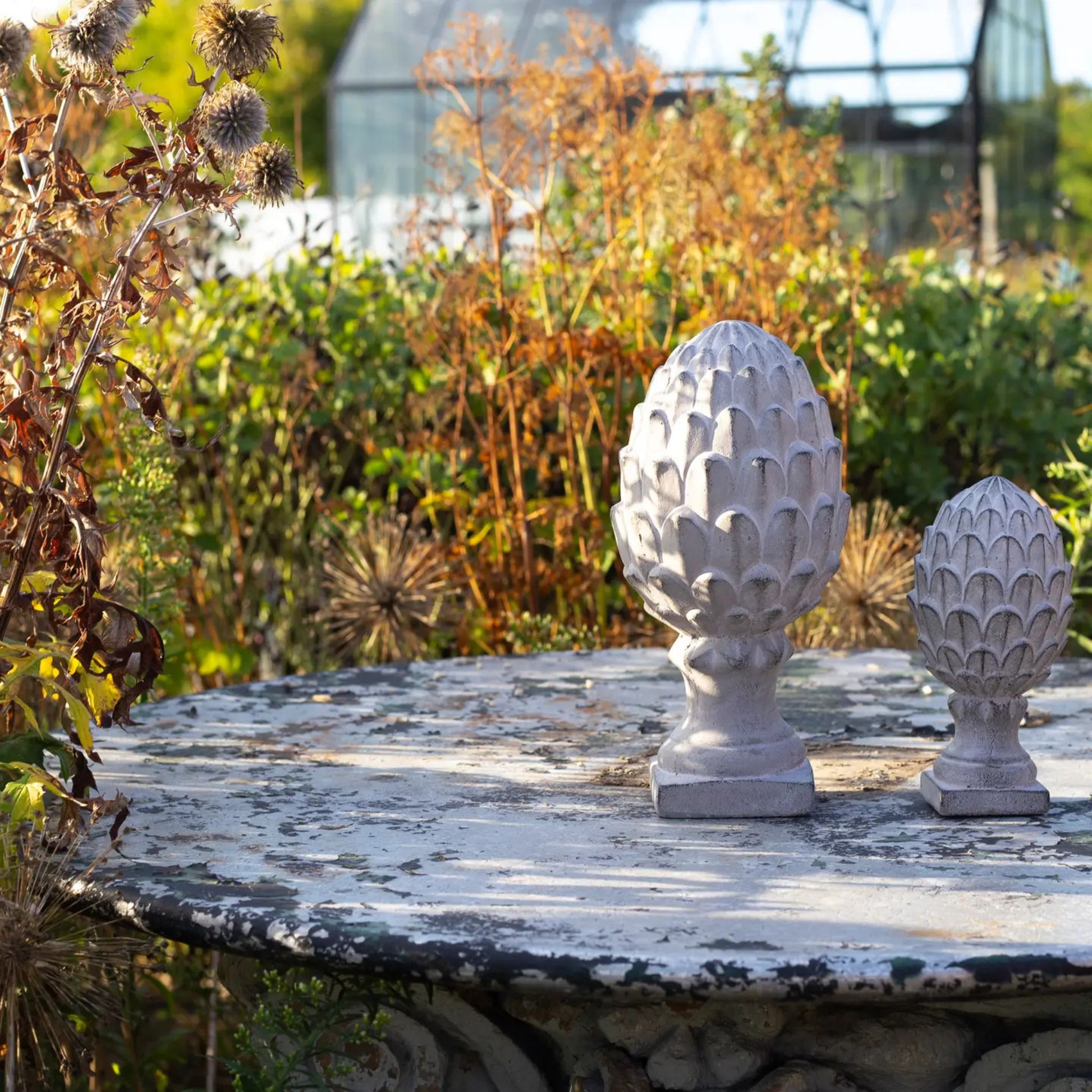 Cement artichoke