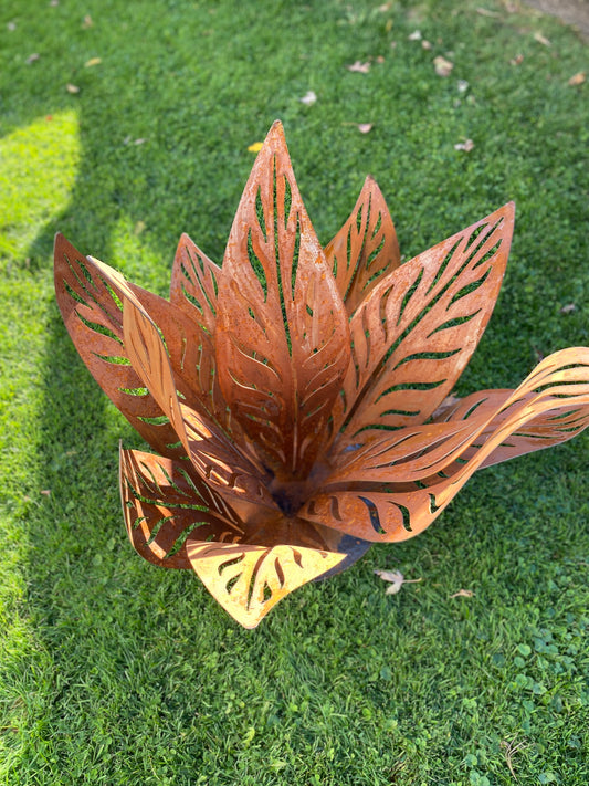 Metal garden decor
