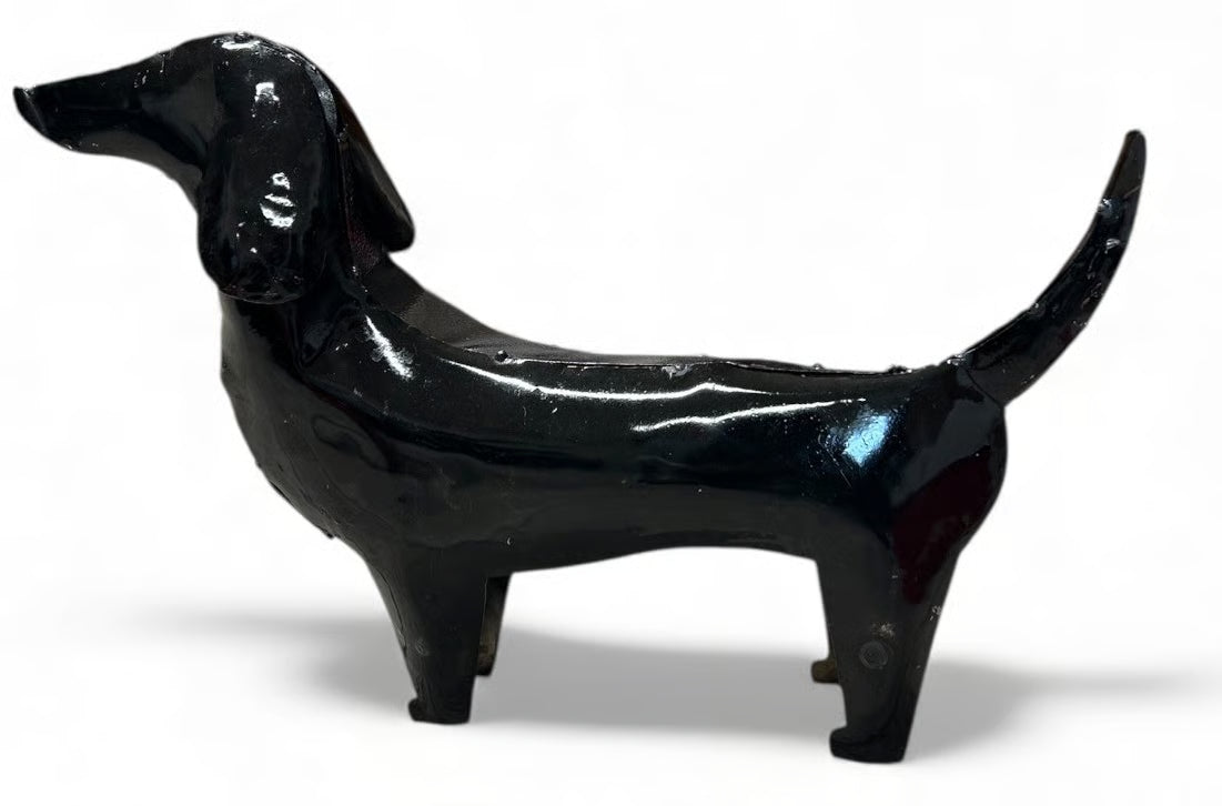 Metal  wiener dog made in Mexico