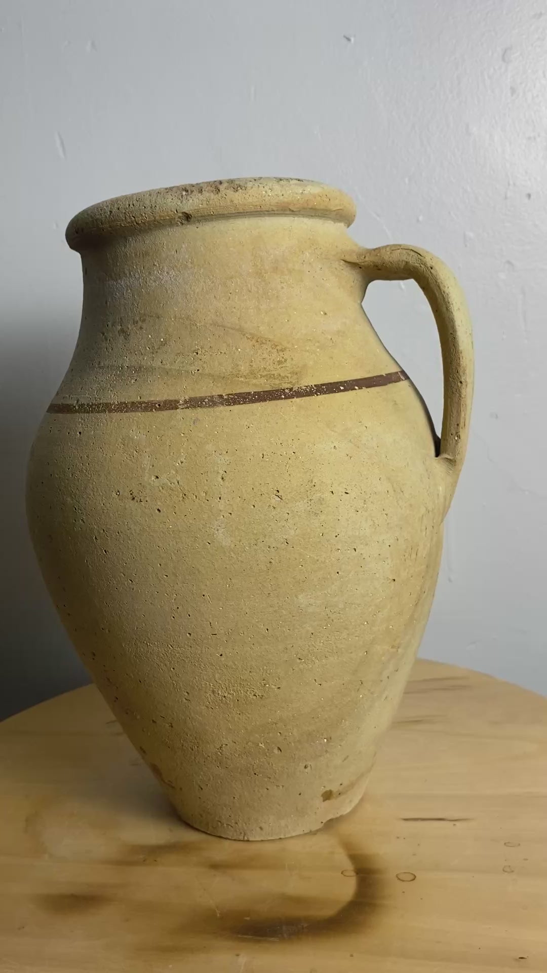 Video of a Vintage Turkish Pot